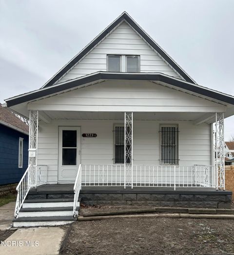 Photo of 3223 Maple Street, Toledo, OH 43608 (MLS # 10005281)