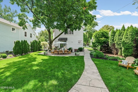 Tiny photo for 209 W 2nd Street, Perrysburg, OH 43551 (MLS # 10010450)