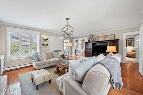 Tiny photo for 209 W 2nd Street, Perrysburg, OH 43551 (MLS # 10010450)
