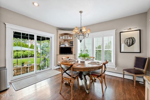 Tiny photo for 209 W 2nd Street, Perrysburg, OH 43551 (MLS # 10010450)
