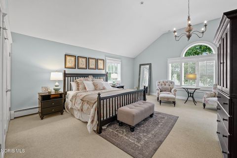 Tiny photo for 209 W 2nd Street, Perrysburg, OH 43551 (MLS # 10010450)