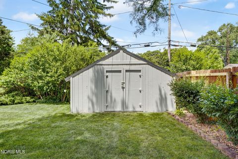 Tiny photo for 3354 Christie Boulevard, Toledo, OH 43606 (MLS # 10009577)