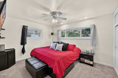Tiny photo for 3354 Christie Boulevard, Toledo, OH 43606 (MLS # 10009577)