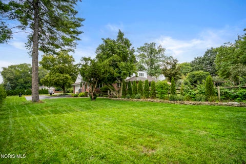 Tiny photo for 3033 Westchester Road, Toledo, OH 43615 (MLS # 10013011)