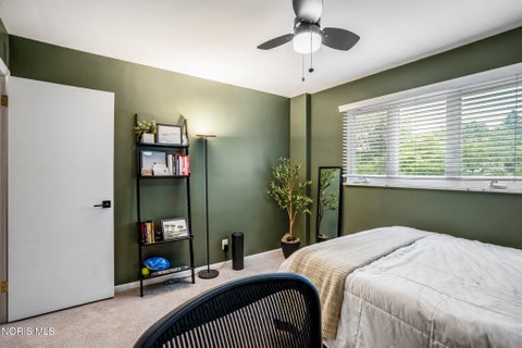 Tiny photo for 3033 Westchester Road, Toledo, OH 43615 (MLS # 10013011)