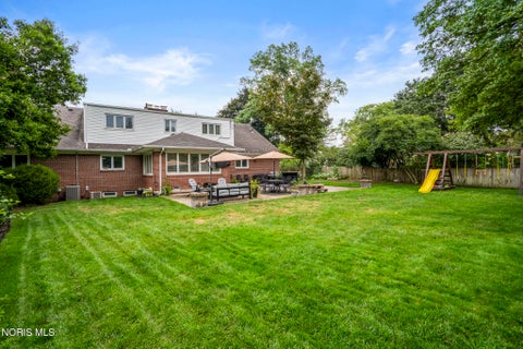 Tiny photo for 3033 Westchester Road, Toledo, OH 43615 (MLS # 10013011)