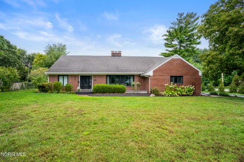 Photo of 3033 Westchester Road, Toledo, OH 43615 (MLS # 10013011)