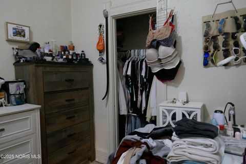 Tiny photo for 622 Church Street, Toledo, OH 43605 (MLS # 10002317)