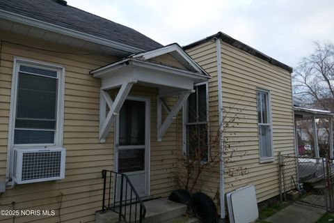 Tiny photo for 622 Church Street, Toledo, OH 43605 (MLS # 10002317)
