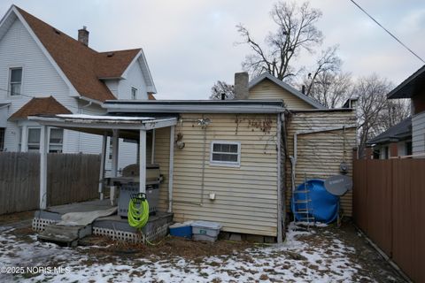 Tiny photo for 622 Church Street, Toledo, OH 43605 (MLS # 10002317)