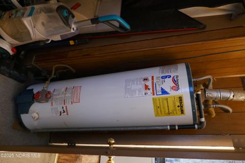 Tiny photo for 622 Church Street, Toledo, OH 43605 (MLS # 10002317)