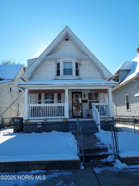 Photo of 927 Norwood Avenue, Toledo, OH 43607 (MLS # 10002028)