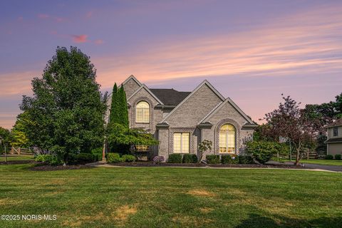 Photo of 3963 Coneflower Lane, Maumee, OH 43537 (MLS # 10003434)