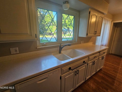 Tiny photo for 2751 Hemlock Drive, Toledo, OH 43614 (MLS # 10014470)