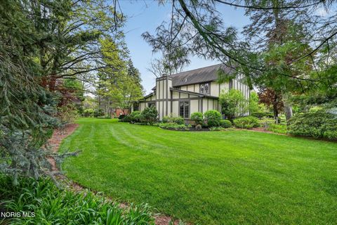 Tiny photo for 4455 Falconhurst Court, Sylvania, OH 43560 (MLS # 10008385)