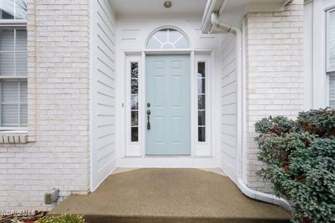 Tiny photo for 6708 Buck Creek Dr Dr, Maumee, OH 43537 (MLS # 10004860)