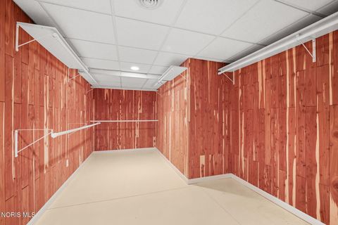 Tiny photo for 6708 Buck Creek Dr Dr, Maumee, OH 43537 (MLS # 10004860)