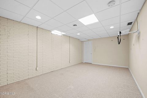 Tiny photo for 6708 Buck Creek Dr Dr, Maumee, OH 43537 (MLS # 10004860)