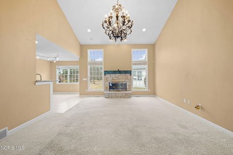 Tiny photo for 6708 Buck Creek Dr Dr, Maumee, OH 43537 (MLS # 10004860)