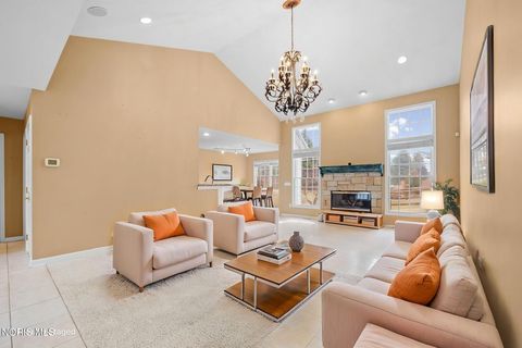 Tiny photo for 6708 Buck Creek Dr Dr, Maumee, OH 43537 (MLS # 10004860)