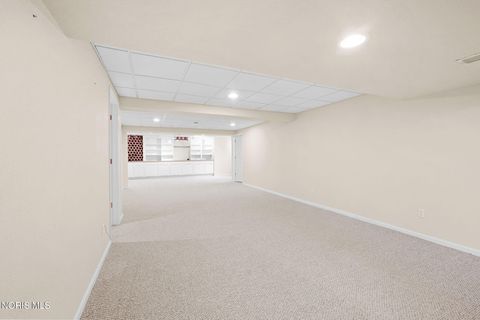 Tiny photo for 6708 Buck Creek Dr Dr, Maumee, OH 43537 (MLS # 10004860)