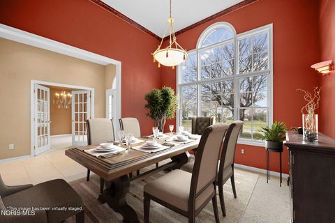 Tiny photo for 6708 Buck Creek Dr Dr, Maumee, OH 43537 (MLS # 10004860)