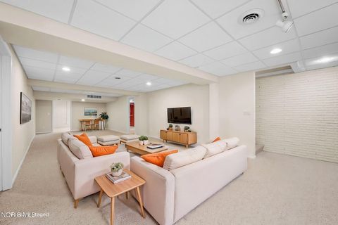 Tiny photo for 6708 Buck Creek Dr Dr, Maumee, OH 43537 (MLS # 10004860)