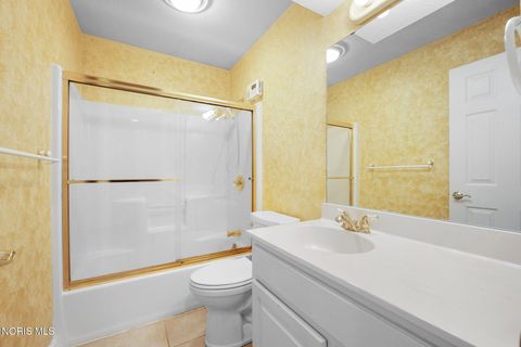 Tiny photo for 6708 Buck Creek Dr Dr, Maumee, OH 43537 (MLS # 10004860)