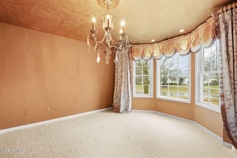 Tiny photo for 6708 Buck Creek Dr Dr, Maumee, OH 43537 (MLS # 10004860)