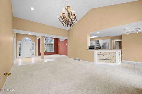 Tiny photo for 6708 Buck Creek Dr Dr, Maumee, OH 43537 (MLS # 10004860)