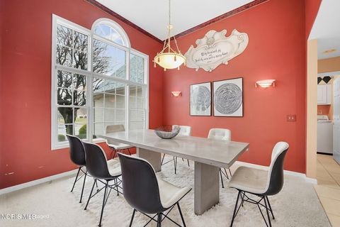 Tiny photo for 6708 Buck Creek Dr Dr, Maumee, OH 43537 (MLS # 10004860)