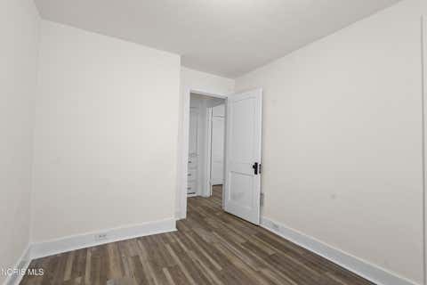 Tiny photo for 816 Geneva Avenue, Toledo, OH 43609 (MLS # 10010228)