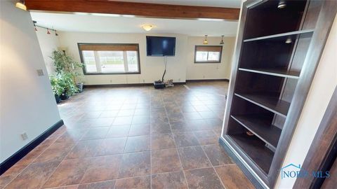 Tiny photo for 5411 E Channel Drive, Port Clinton, OH 43452 (MLS # 10004703)