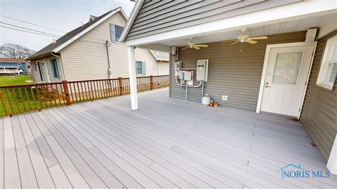 Tiny photo for 5411 E Channel Drive, Port Clinton, OH 43452 (MLS # 10004703)