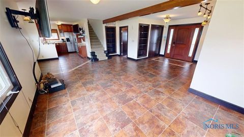 Tiny photo for 5411 E Channel Drive, Port Clinton, OH 43452 (MLS # 10004703)