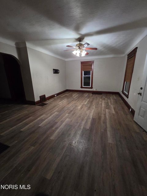 Tiny photo for 222 S Detroit Avenue, Toledo, OH 43609 (MLS # 10007944)