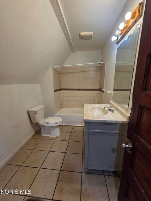 Tiny photo for 222 S Detroit Avenue, Toledo, OH 43609 (MLS # 10007944)