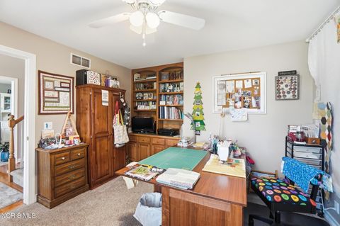 Tiny photo for 1912 Hamilton Drive, Perrysburg, OH 43551 (MLS # 10006214)