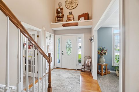 Tiny photo for 1912 Hamilton Drive, Perrysburg, OH 43551 (MLS # 10006214)