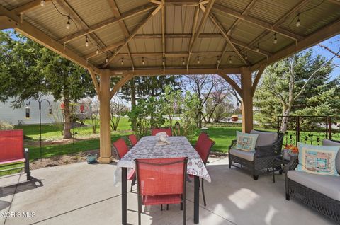 Tiny photo for 1912 Hamilton Drive, Perrysburg, OH 43551 (MLS # 10006214)