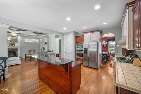 Tiny photo for 25176 Rocky Harbour Drive, Perrysburg, OH 43551 (MLS # 10010157)
