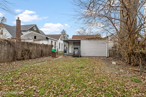 Tiny photo for 4112 Peak Avenue, Toledo, OH 43612 (MLS # 10001939)