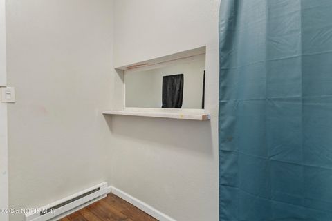 Tiny photo for 4112 Peak Avenue, Toledo, OH 43612 (MLS # 10001939)