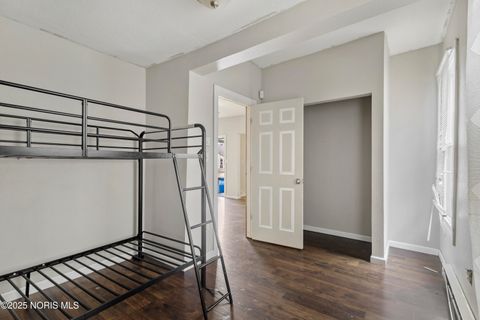 Tiny photo for 4112 Peak Avenue, Toledo, OH 43612 (MLS # 10001939)