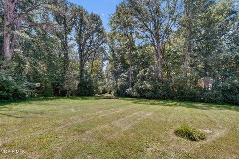 Tiny photo for 4691 Hanley Road, Millbury, OH 43447 (MLS # 10010353)