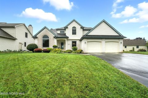 Photo of 6608 W Meadows Lane, Maumee, OH 43537 (MLS # 6134962)