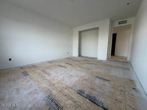 Tiny photo for 15032 N Cape Court, Perrysburg, OH 43551 (MLS # 10006911)