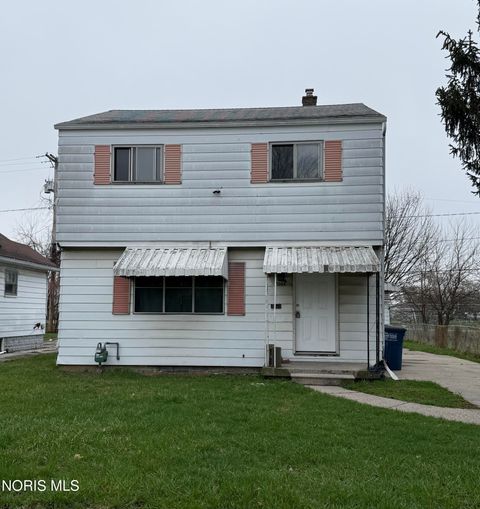 Photo of 3554 Cecelia Avenue, Toledo, OH 43608 (MLS # 10008117)