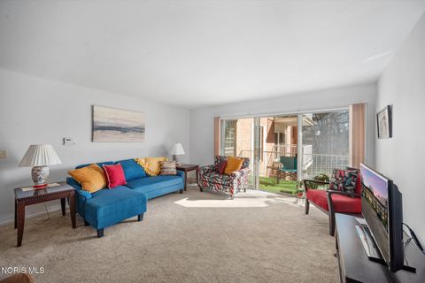 Tiny photo for 5679 Monroe Street #1004, Sylvania, OH 43560 (MLS # 10004936)