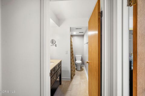 Tiny photo for 5679 Monroe Street #1004, Sylvania, OH 43560 (MLS # 10004936)